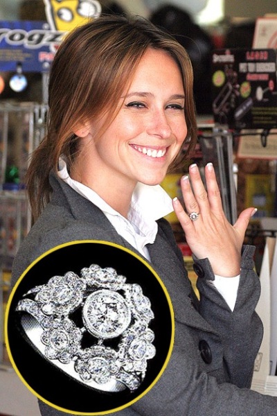 好莱坞女明星们的定婚戒指