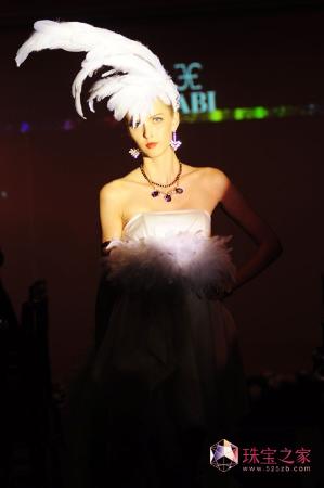 TRUE COLORSFABI 2011괺Ʒϵ