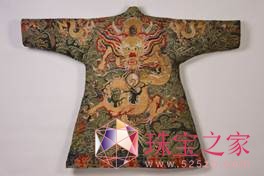 Rare Chinese Ming Dynasty, Wanli Period Embroidered Dragon Rode_Circa 1600 AD_height 130 cm