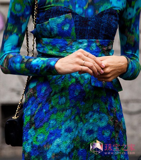 ���οص������LOOK�����ʱ��Сָ��