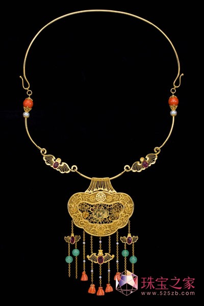 2016中国国际珠宝展特设“传统首饰艺术品鉴赏区”